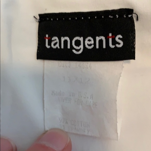 Like new white skort - Picture 3 of 3